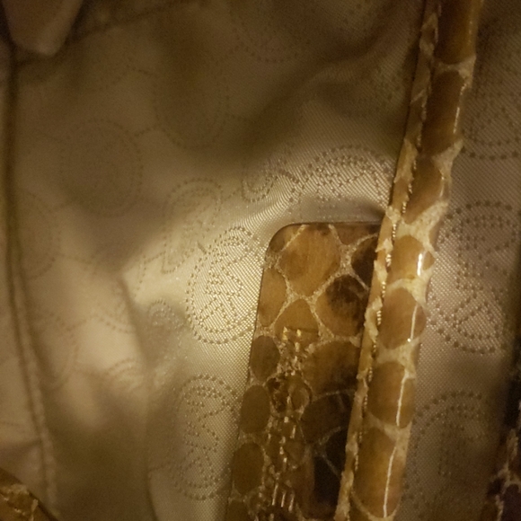 Michael Kors snake skin bag (Authentic) - Picture 3 of 4